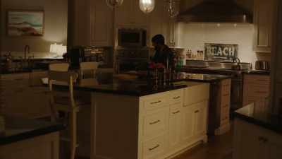 In the days leading up to Trivia Night, - Big Little Lies
