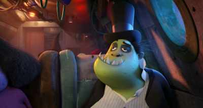 In the likely event we experience
a sudden drop in cabin pressure, - Hotel Transylvania 3: Summer Vacation