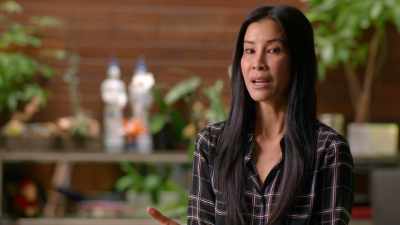 In the middle of the night,
while my husband and I were sleeping, - Inside North Korea: Then and Now with Lisa Ling