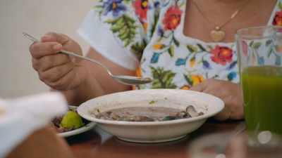 In the U.S.,
we get jittery - Eva Longoria: Searching for Mexico