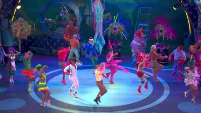 ♪ In the world-renowned - The SpongeBob Musical: Live on Stage!