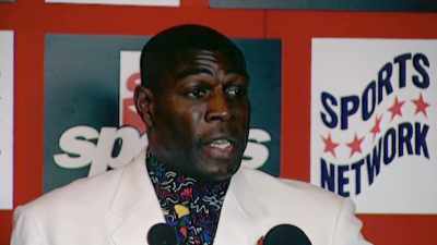 - In the world's eyes Mike
Tyson is still up there, - Bruno v Tyson