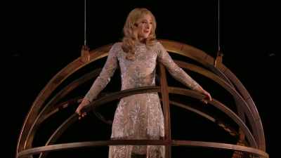 In Troy, there lies the scene - RSC Live: Troilus and Cressida