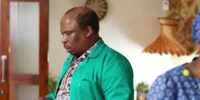 [in Tswana] Please don't start with me. - How to Ruin Christmas