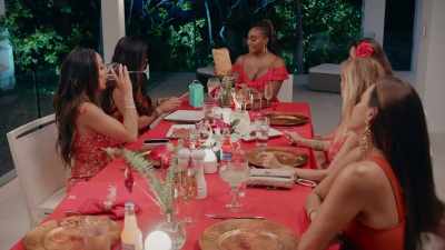 - In this very unattractive
envelope are some shady awards. - The Real Housewives Ultimate Girls Trip