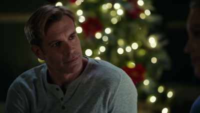 In what way? - A Royal Christmas Crush