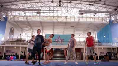 (INAUDIBLE) - Bring It On: Worldwide #Cheersmack