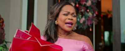 [inaudible whispering] - Christmas in Lagos