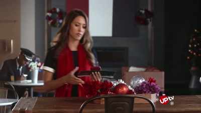  (indistinct airport
 announcements) - Christmas with a Prince: Becoming Royal