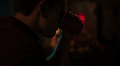 -[indistinct chatter]
-[music playing] - Riverdale