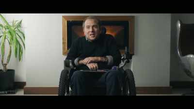 (indistinct chatter) - David Holmes: The Boy Who Lived