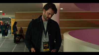 [indistinct chatter] - Based on a True Story