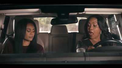 [indistinct chatter] - Twisted House Sitter 2
