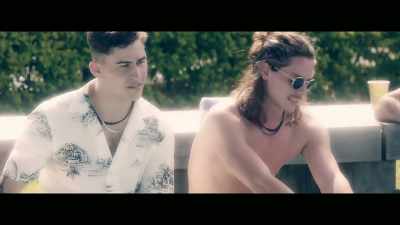 (INDISTINCT CHATTER) - FBOY Island NZ