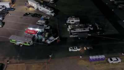 [indistinct chatter] - Street Outlaws No Prep Kings Team Attack