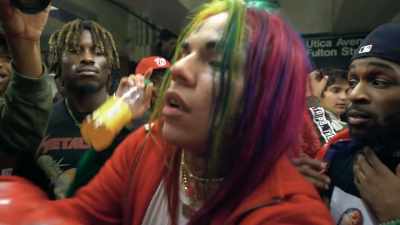 [indistinct chatter] - Supervillain: The Making of Tekashi 6ix9ine