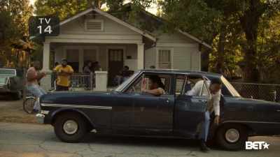 (indistinct chatter) - American Soul