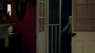 ( indistinct chatter ) - Queen Sugar