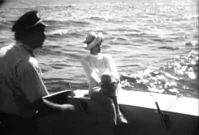 [indistinct chatter] - Creature from the Haunted Sea