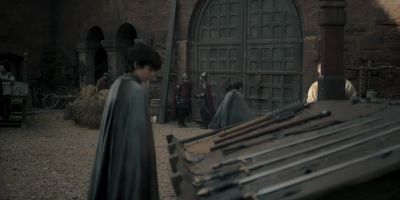 (indistinct chatter) - House of the Dragon
