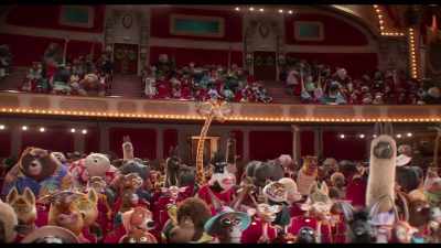 [indistinct chatter] - Sing: Thriller