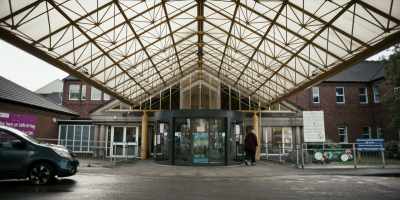 [indistinct chatter] - Welcome to Wrexham