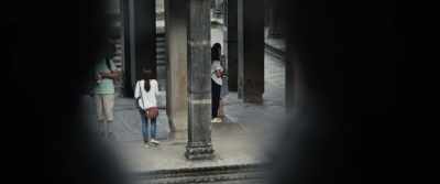 (indistinct chattering) - The Last Tourist