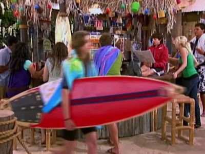 [indistinct chattering] - Hannah Montana