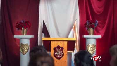  (indistinct chattering) - Christmas with a Prince: Becoming Royal