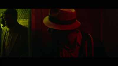 (INDISTINCT CHATTERING) - Kong: Skull Island
