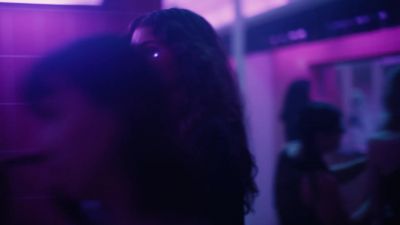 (indistinct chattering) - Euphoria