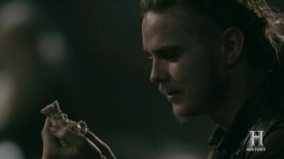      (INDISTINCT CHATTERING) - Vikings