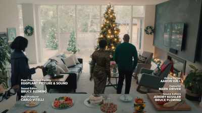 [indistinct conversations] - The Great Holiday Bake War