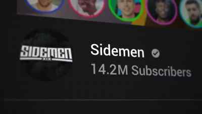 INDISTINCT DISTORTED VOICES - The Sidemen Story