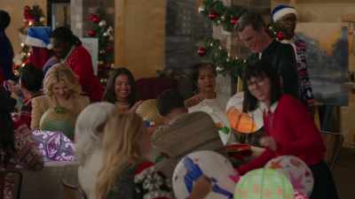 [indistinct exchanges] - Friends & Family Christmas