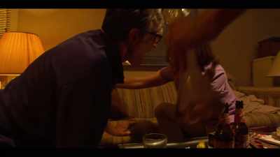 [indistinct excited chatter] - Mr. Throwback