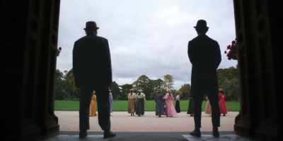 (indistinct,
overlapping chatter) - Picnic at Hanging Rock