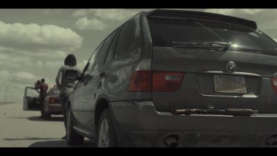 (INDISTINCT RADIO CHATTER) - Fargo