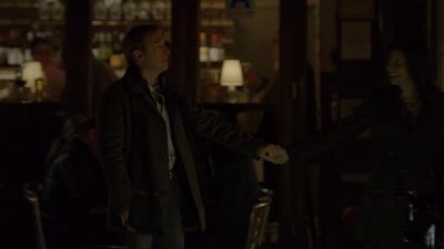(INDISTINCT) - Mr. Robot