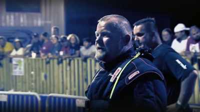 [indistinct shouting] - Street Outlaws No Prep Kings Team Attack