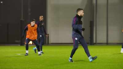 [indistinct shouting] - All or Nothing: Manchester City