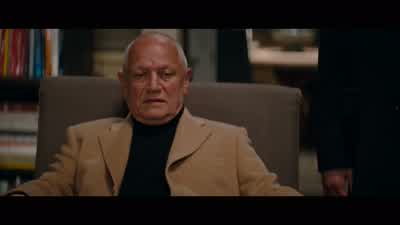 Indtil han en dag gjorde noget...... - The Tourist