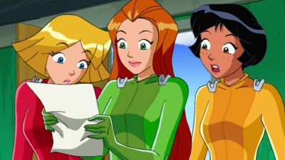 Industrial warehouses,
614 Hayden Boulevard. - Totally Spies!