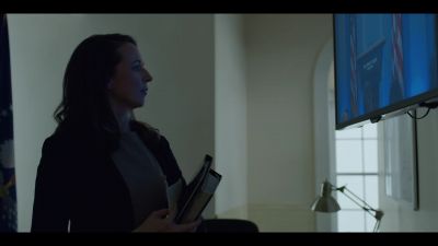 [inhales, exhales] - House of Cards