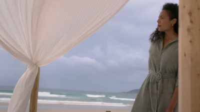 [ Inhales sharply ] - Reef Break