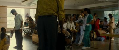 Initially you're overwhelmed - The Best Exotic Marigold Hotel