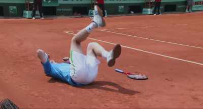 Injury has once again destroyed
Andy Murray's chance-- - Andy Murray: Resurfacing