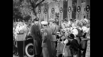 Inside, da booben. - The Great Dictator