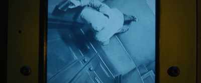 [insistent music swelling] - The Woman in the Window