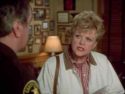 - Inspector Gautier, s'il vous plaît.
- One moment, please. - Murder, She Wrote